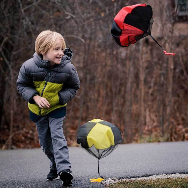 Parachute Toys for Kids - Tangle Free Outdoor Flying Parachute Men, Best Small Outside Toys for 3 4 5 6 7 8 9 10 Year Old Top Christmas Stocking Stuffers Idea 2023 Unique Boy & Girl Gifts | Shinymarch